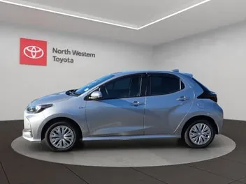 Toyota Yaris 2025 photo 5