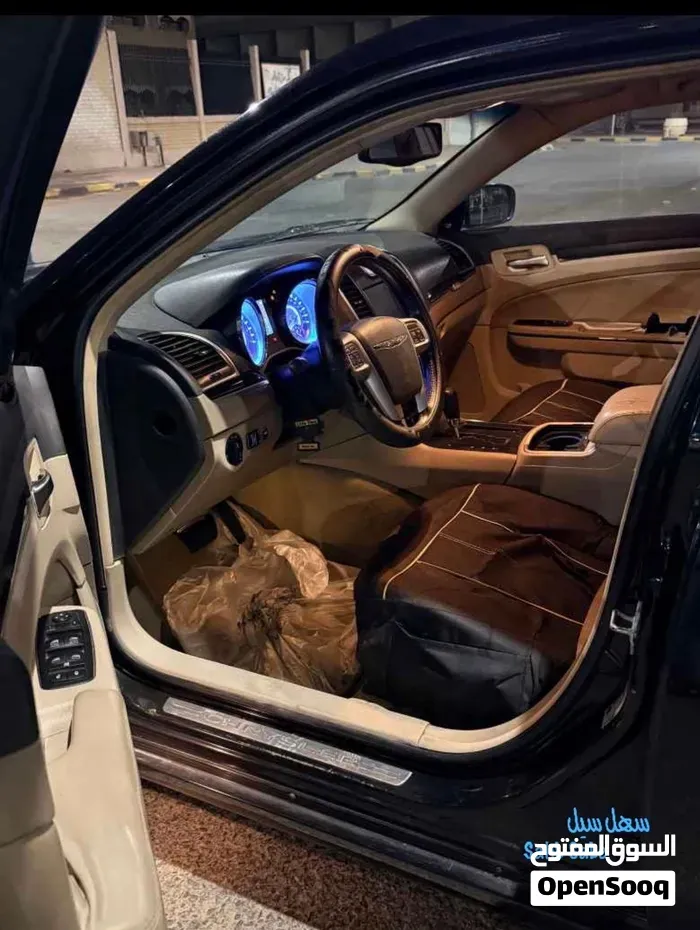 Chrysler 300 2013 photo 4