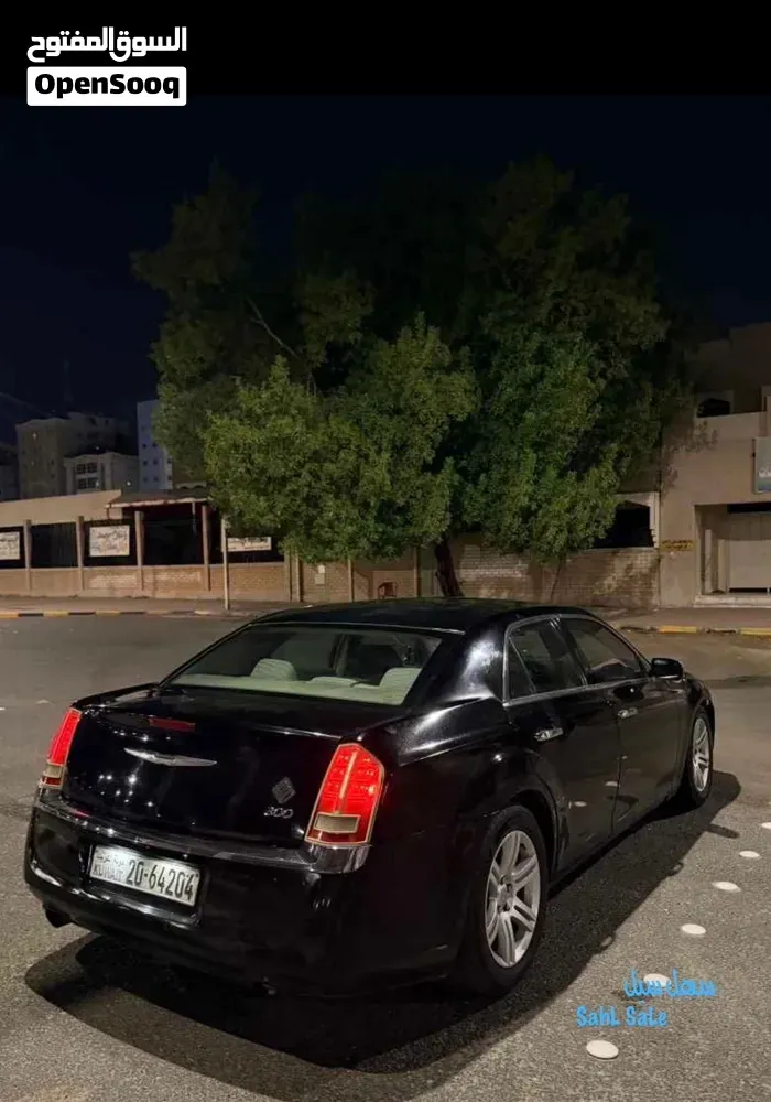Chrysler 300 2013 photo 3