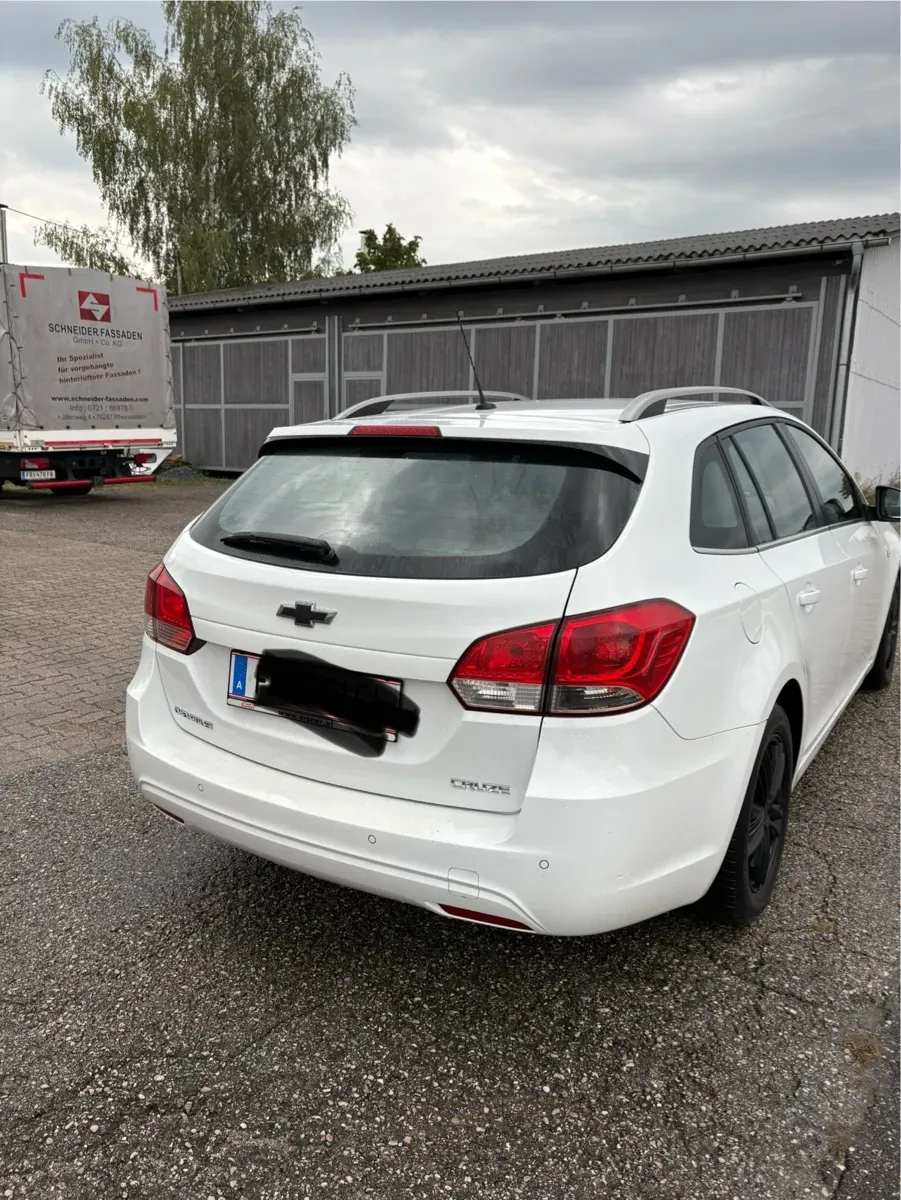 Chevrolet Cruze 2013 photo 3