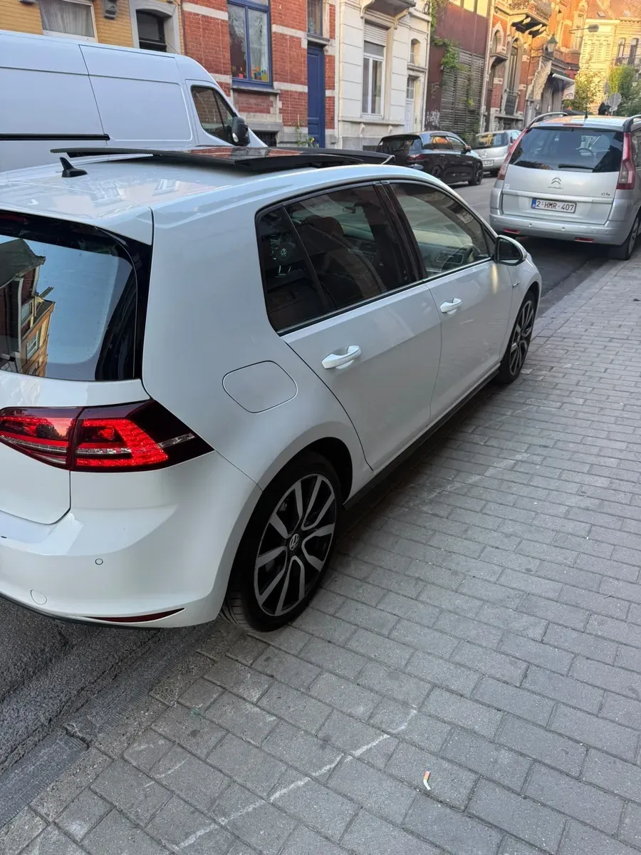 Volkswagen Golf 2015 photo 3