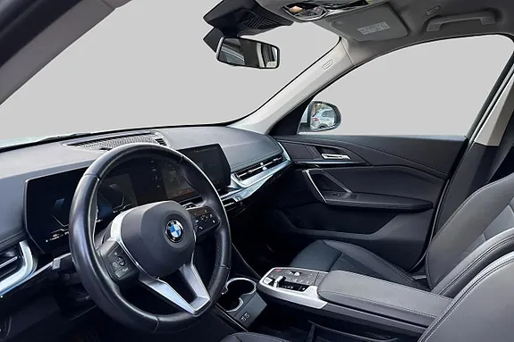 BMW X1 2024 photo 2