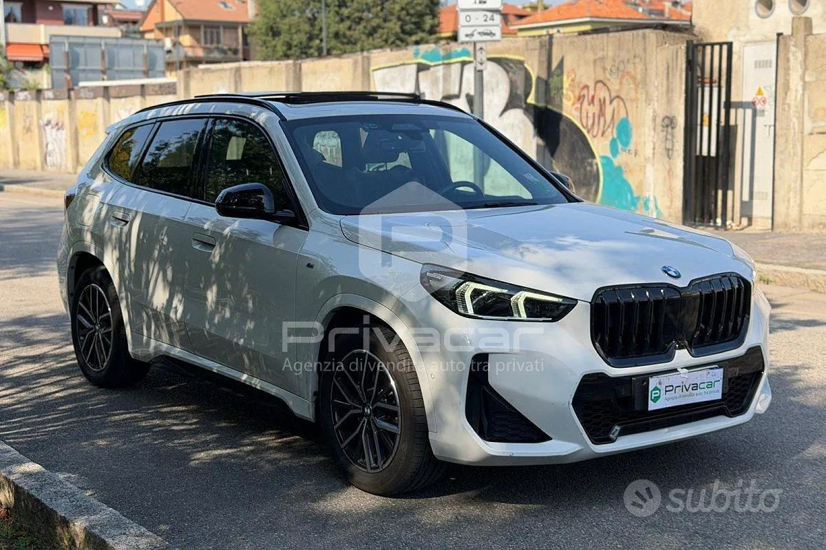 BMW X1 2022 photo 3