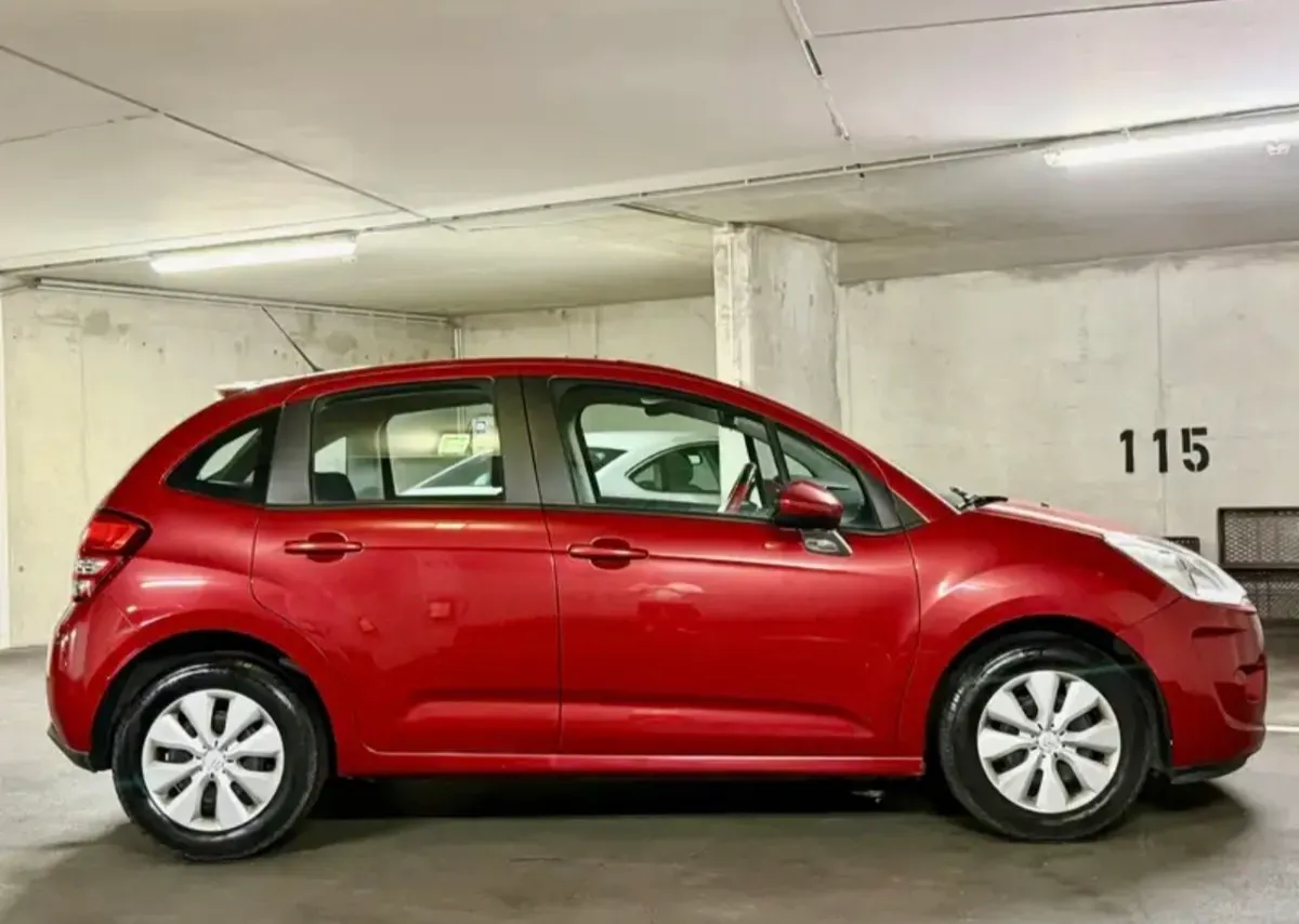 Citroen C3 2010 photo 2