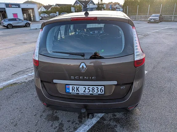 Renault Grand Scenic 2012 photo 5