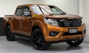 Nissan Navara 2017 photo 2