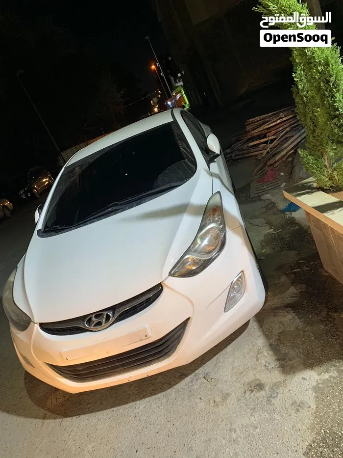 Hyundai Avante 2012 photo 4