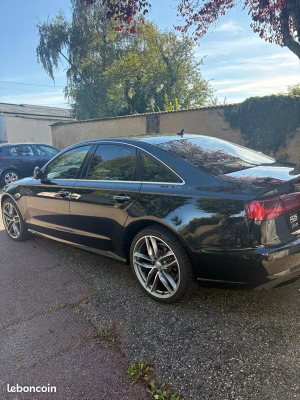 Audi A6 2014 photo 2