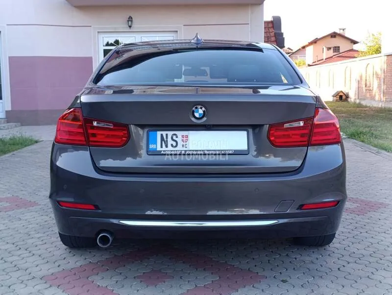 BMW 320 2012 photo 5