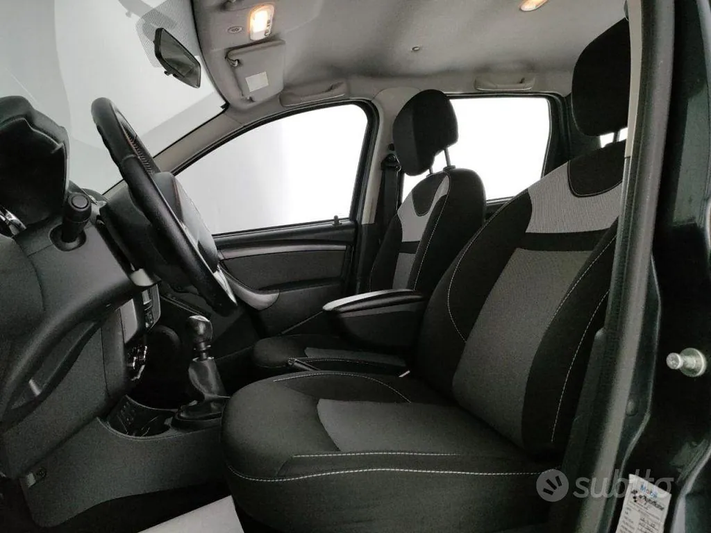 Dacia Duster 2016 photo 5