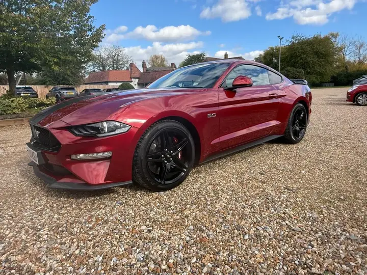 Ford Mustang 2020 photo 2