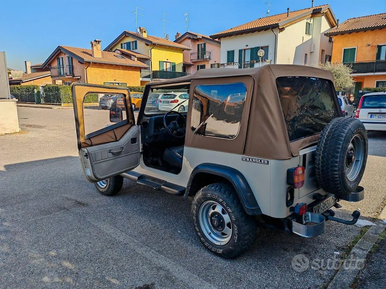 Jeep Wrangler 1990 photo 2
