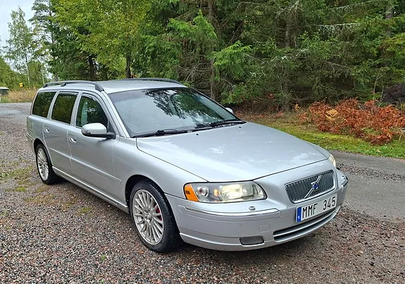Volvo V70 2007 photo 4