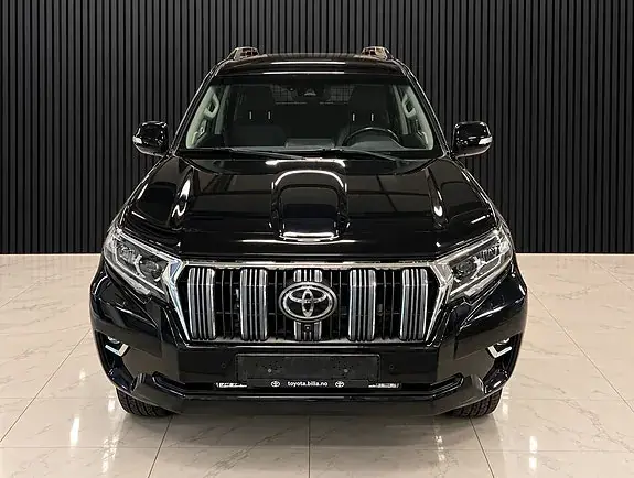 Toyota Land Cruiser 2018 photo 3