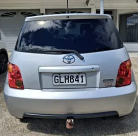 Toyota Ist 2005 photo 3
