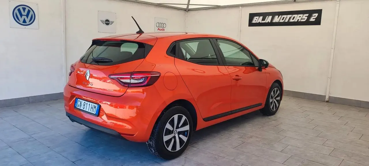 Renault Clio 2023 photo 5