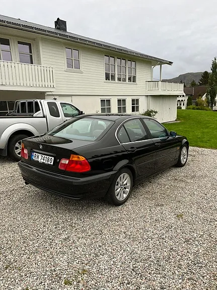 BMW 318I 2000 photo 5