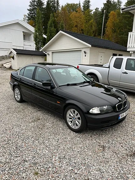BMW 318I 2000 photo 4