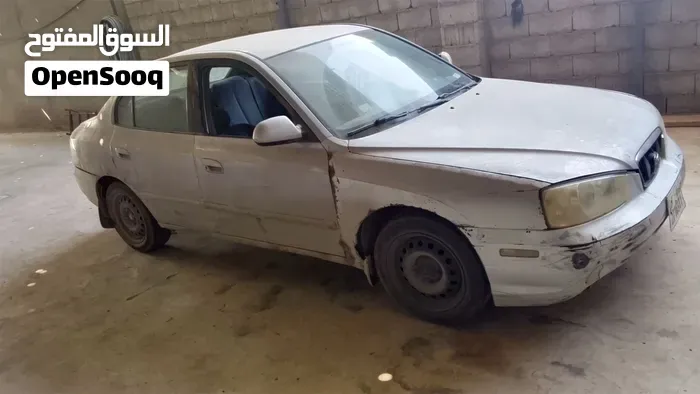 Hyundai Avante 2001 photo 4