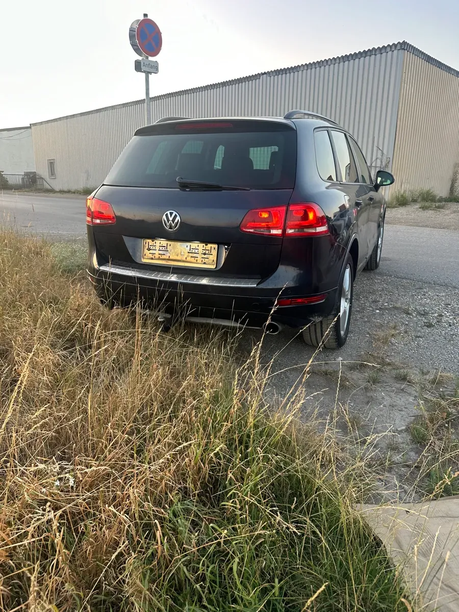 Volkswagen Touareg 2011 photo 3