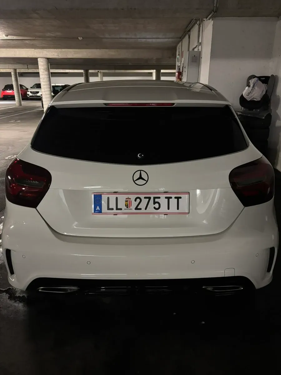 Mercedes-Benz A-Class 2018 photo 3