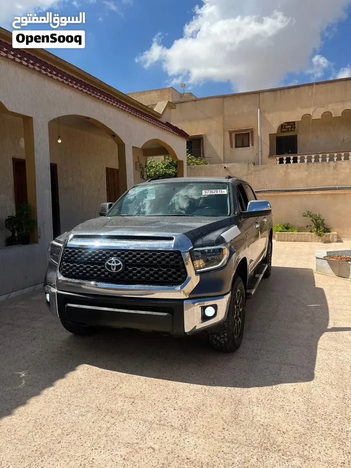 Toyota Tundra 2015 photo 2
