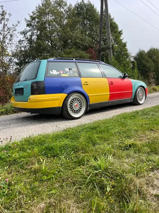 Volkswagen Passat 1999 photo 3