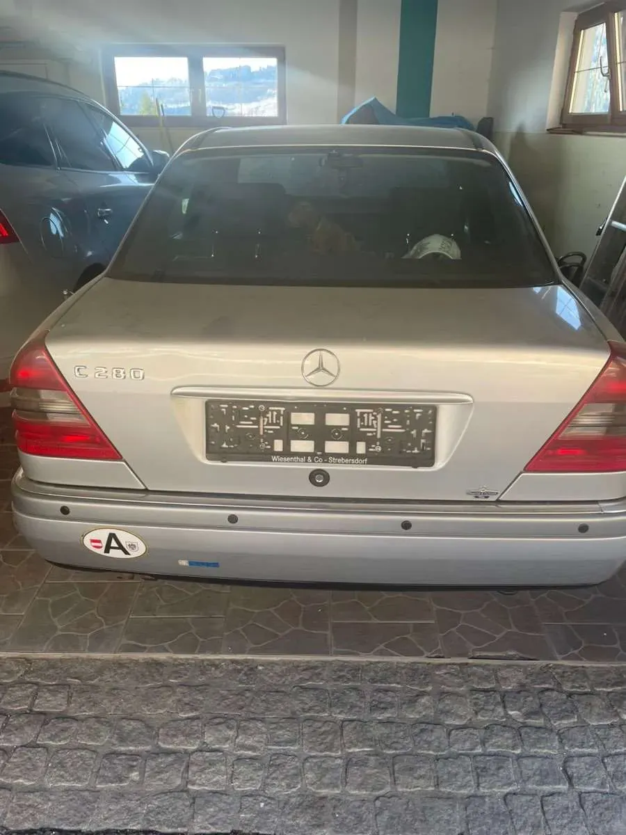 Mercedes-Benz C-Class 1996 photo 2