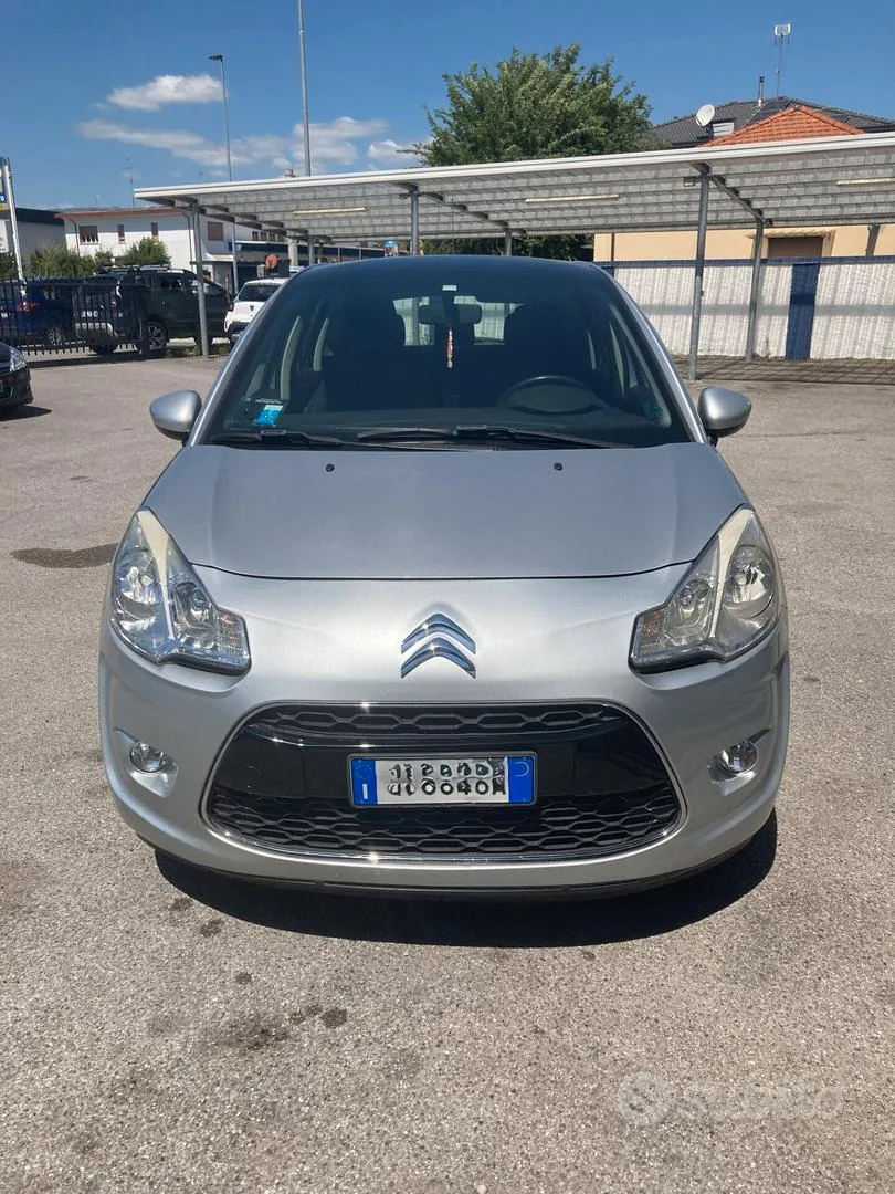 Citroen C3 2011 photo 2