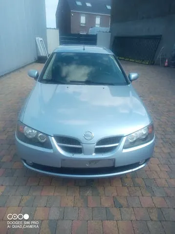 Nissan Almera