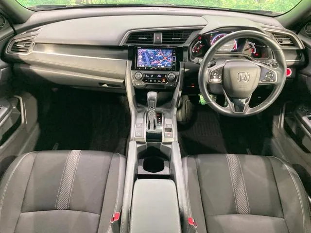 Honda Civic 2020 photo 2