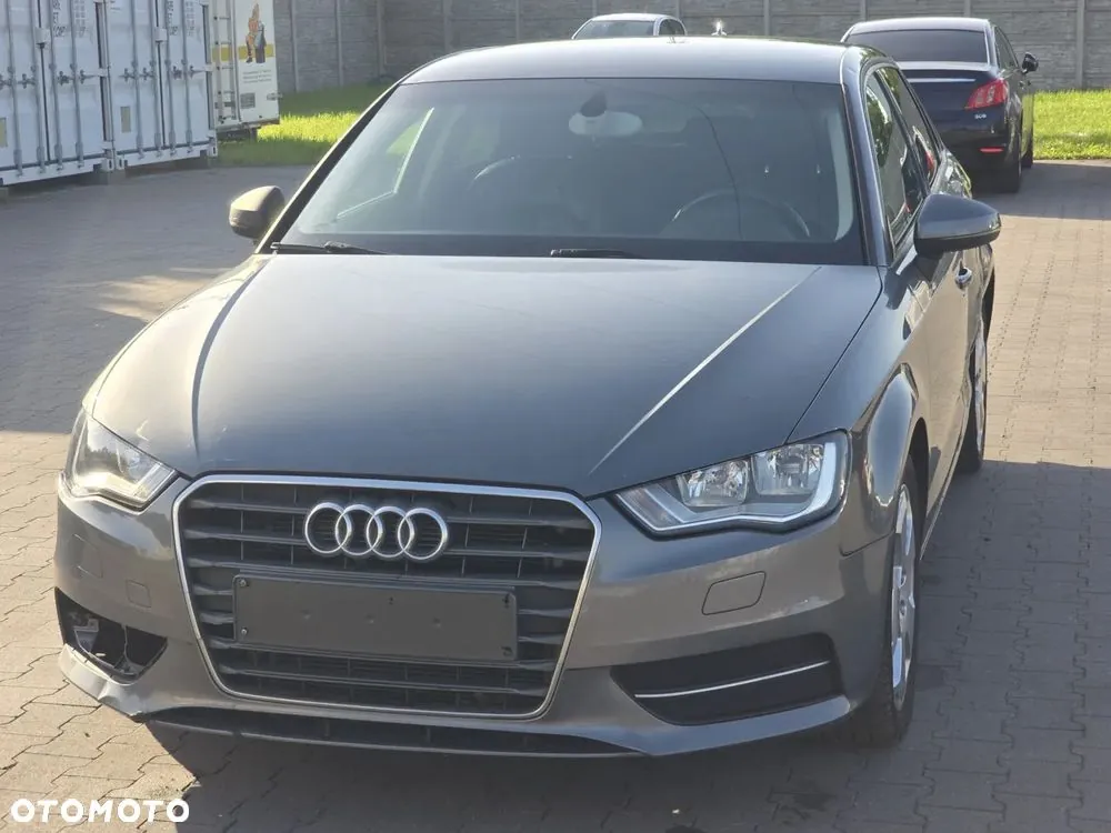 Audi A3 2013 photo 2