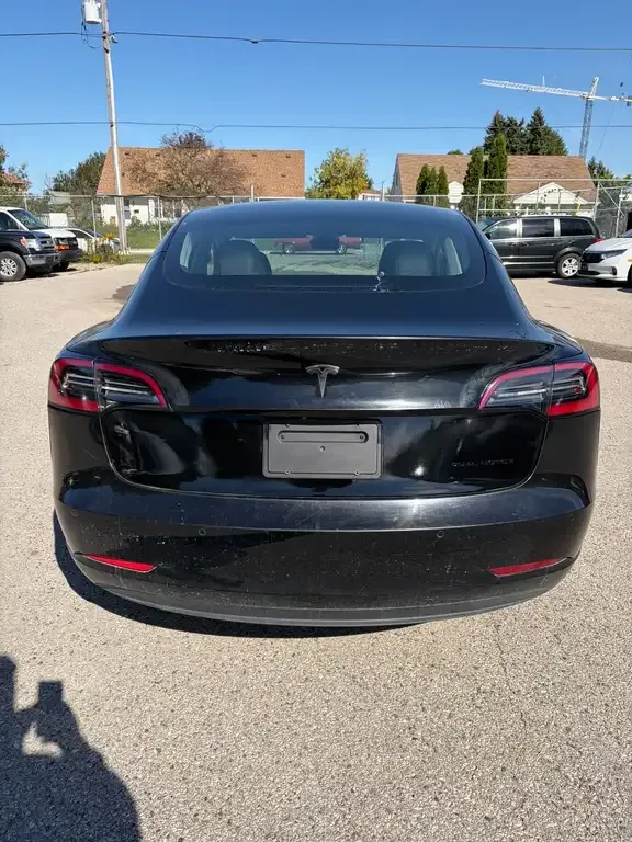 Tesla Model 3 2019 photo 4