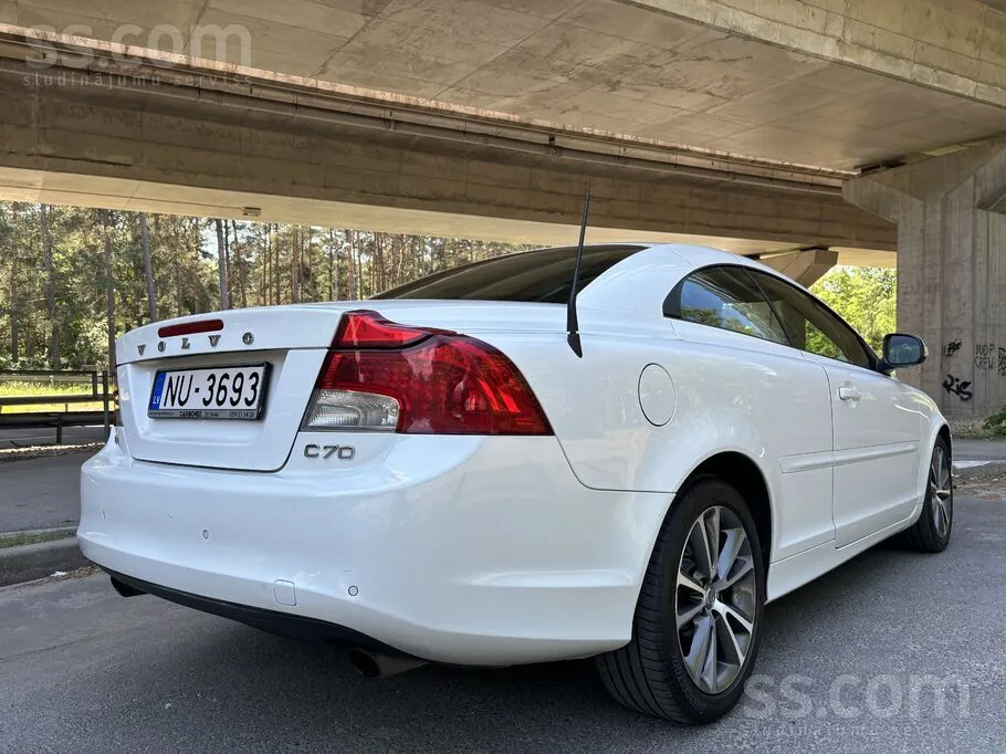 Volvo C70 2012 photo 3