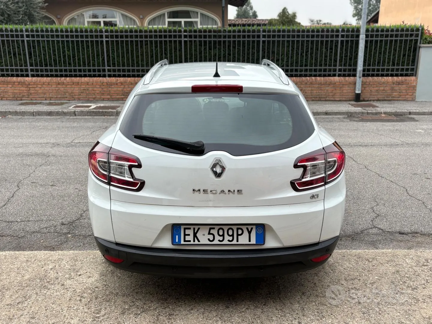 Renault Megane 2012 photo 3