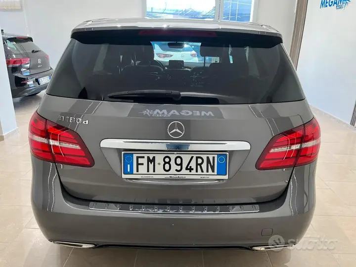 Mercedes-Benz B 2017 photo 4