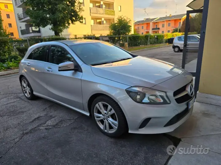 Mercedes-Benz A-Class 2016 photo 5