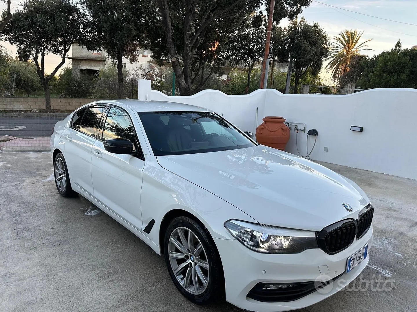 BMW 520 2018 photo 2