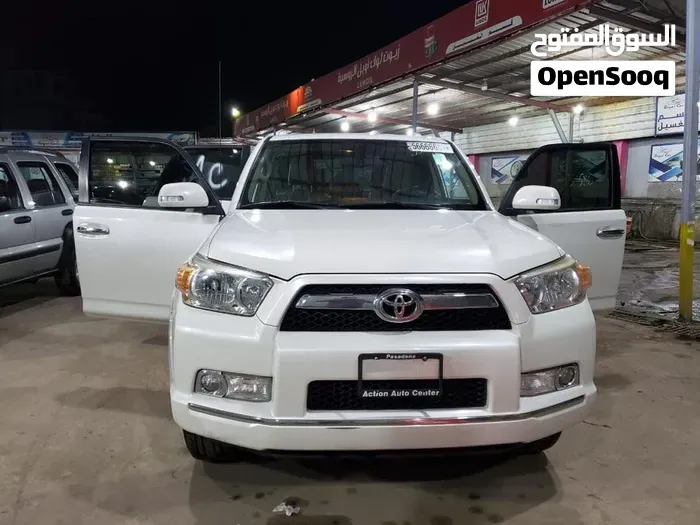 Toyota 4Runner 2013 photo 3