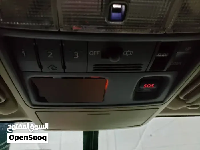 Toyota 4Runner 2013 photo 2