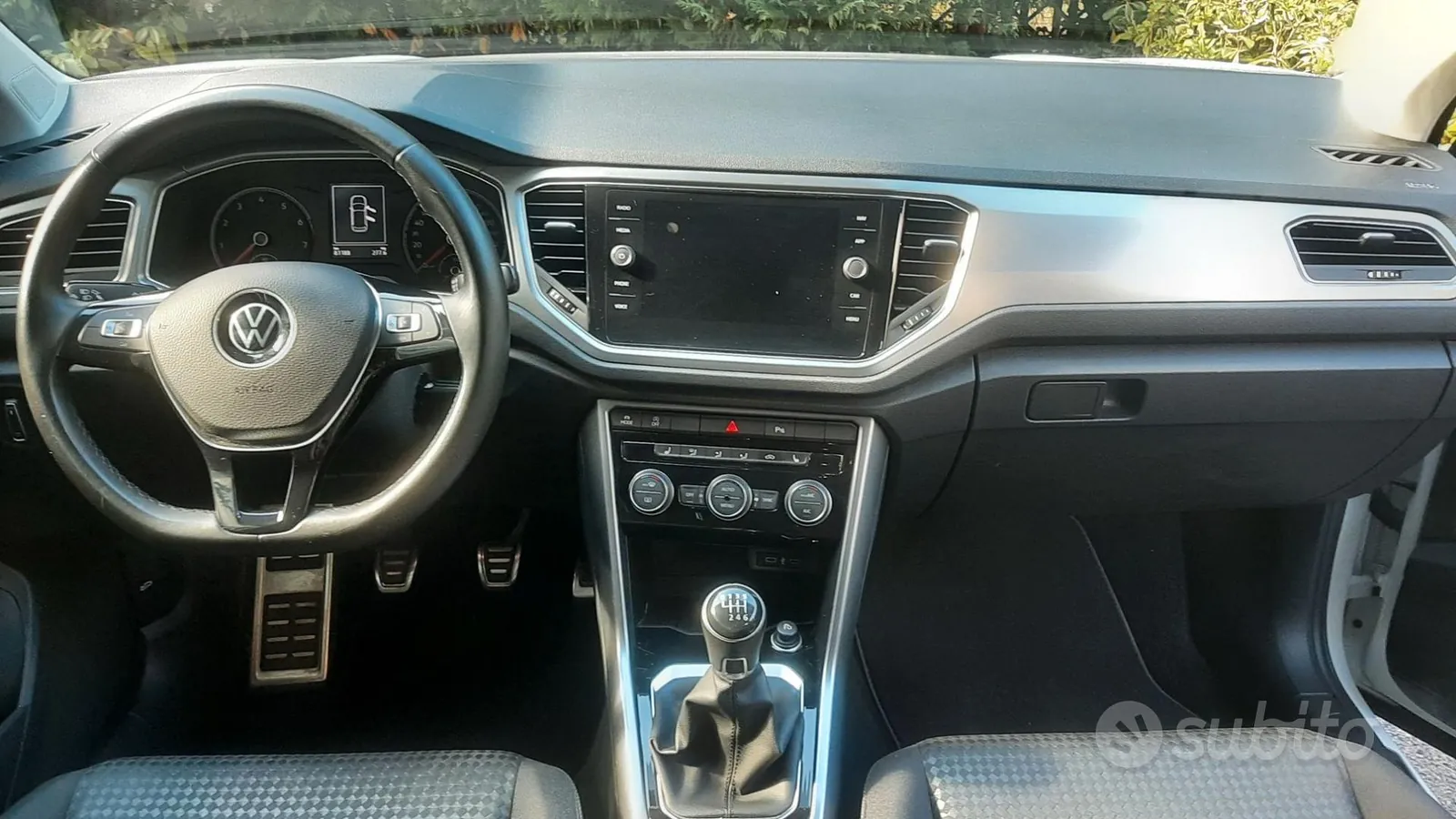 Volkswagen T-Roc 2021 photo 5