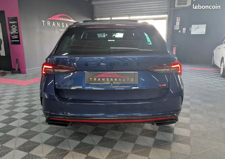 Skoda Octavia 2025 photo 4