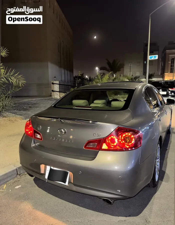 Infiniti G37