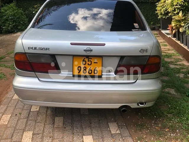 Nissan Pulsar 1996 photo 2