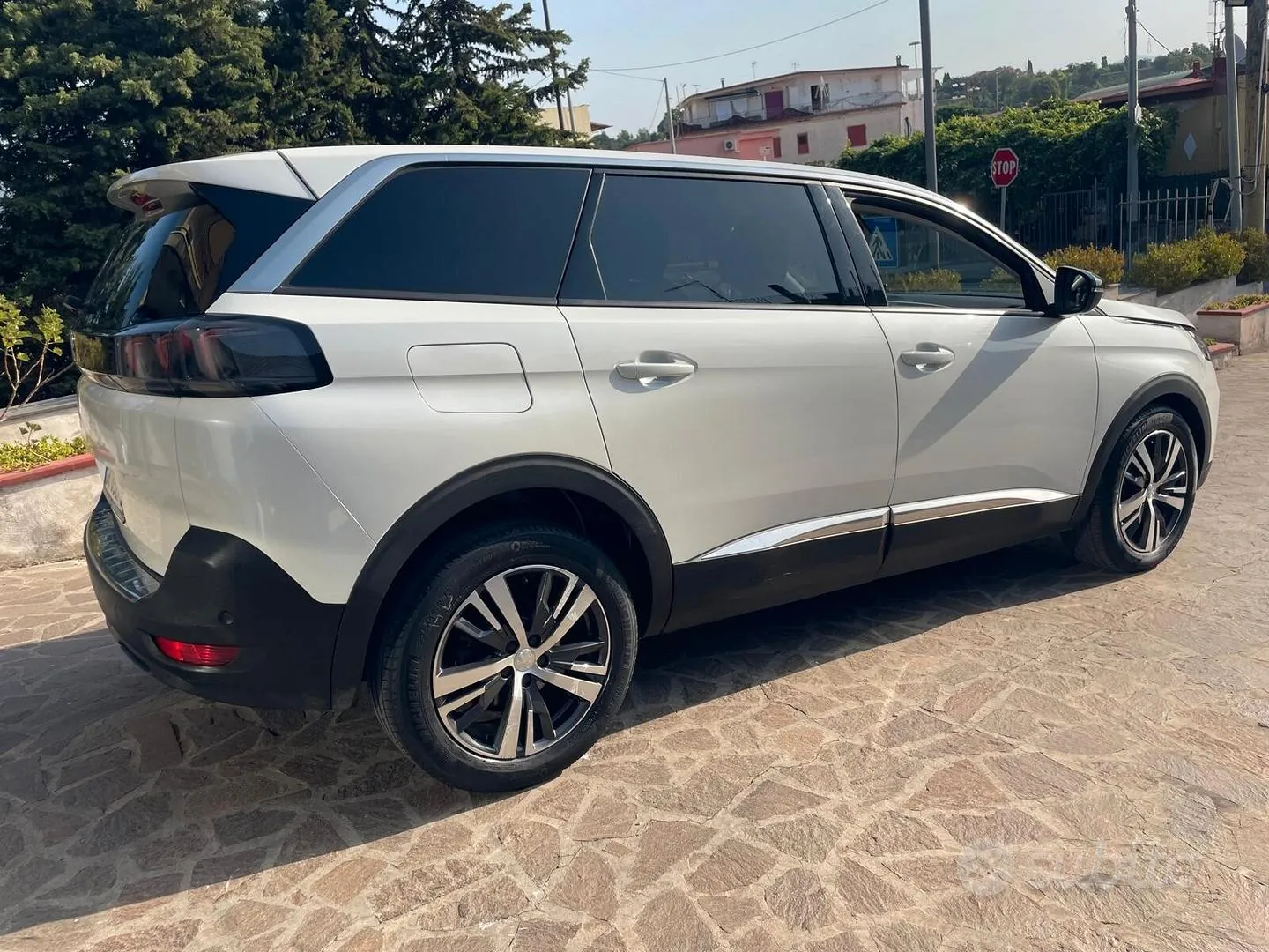 Peugeot 5008 2023 photo 5