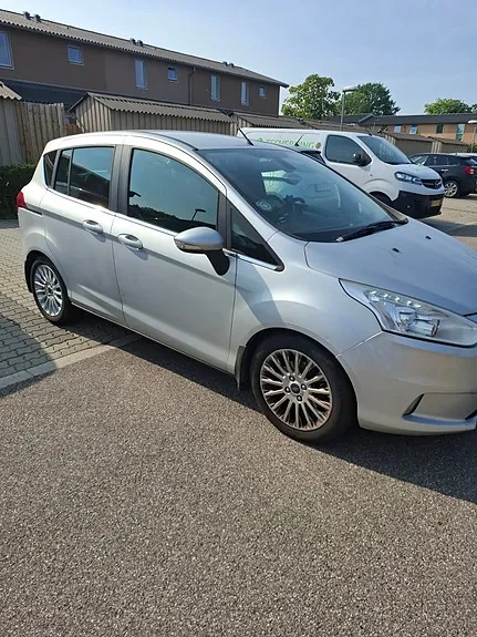 Ford B-Max 2013 photo 4