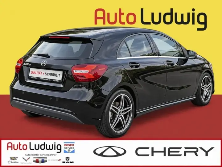 Mercedes-Benz A-Class 2017 photo 2