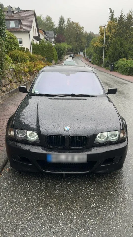 BMW E46 325I