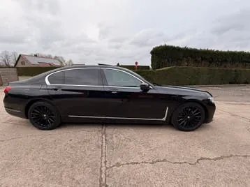 BMW 7 Series 2020 photo 3
