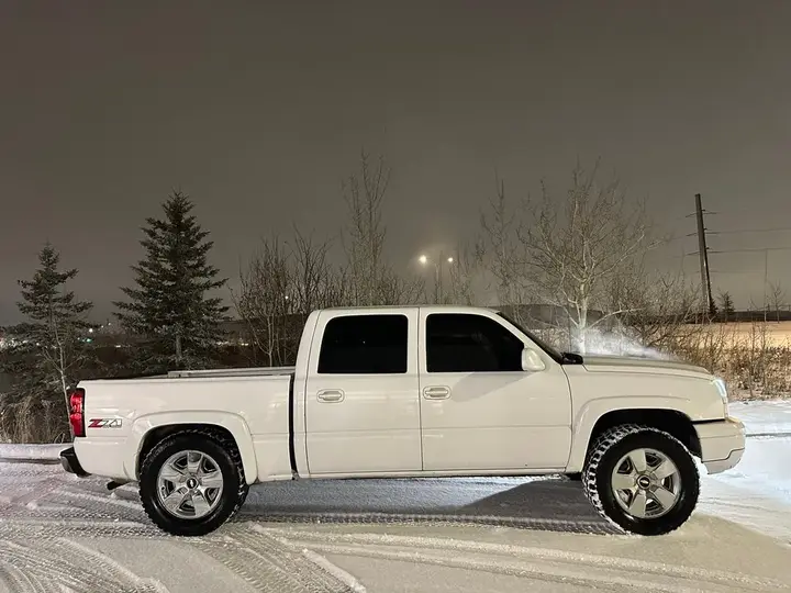 Chevrolet Silverado 1500 2006 photo 3
